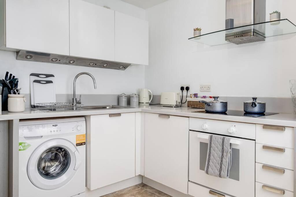 Luxury 2Bed Spacious Apartment- City Centre- Free Parking Birmingham Exterior foto